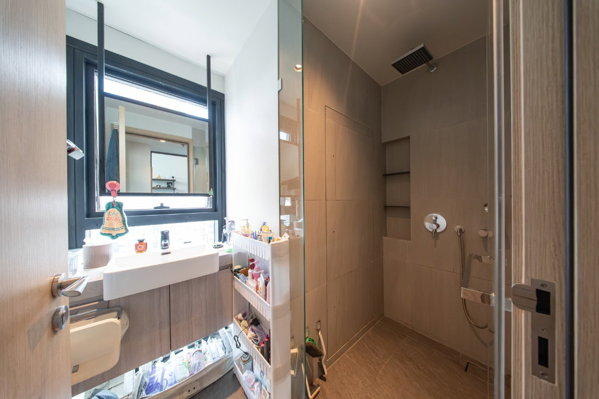 รูป คอนโด 2 ห้องนอน The Lofts Silom ราคา ฿198K/ตร.ม. ใกล้ BTS สุรศักดิ์ สีลม - U6413359 - รูปที่ 9/17