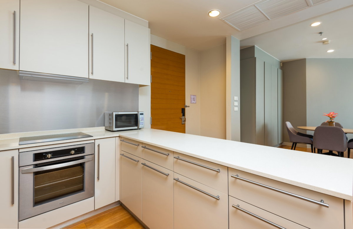 picture 2 Bedroom condo , River view , Full service at Chatrium Residence Riverside , Charoenkrung  - 15/16