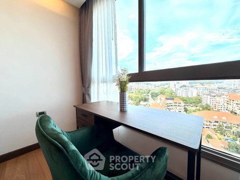 High-Floor 1-BR 43 Sqm At The Peak Towers, Near Phratamnak (ID 3066190)