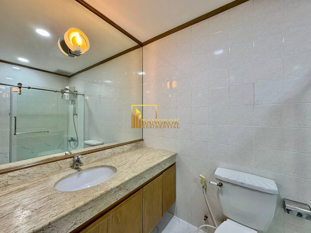 รูป Tower Park | Very Spacious 3 Bedroom Condo in Nana Area - BR13154CD - รูปที่ 19/54