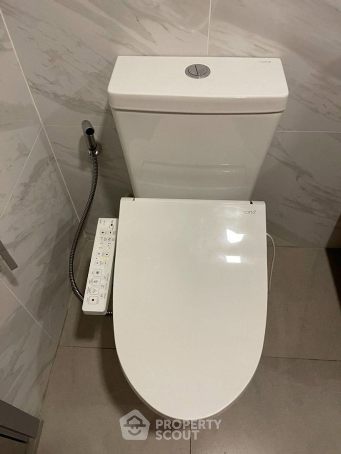 รูป คอนโด 1 ห้องนอน 44 ตร.ม. ราคาเหมาะสม ที่ Taka Haus Ekamai 12 ใกล้ BTS เอกมัย (ID 2450441) - รูปที่ 5/6
