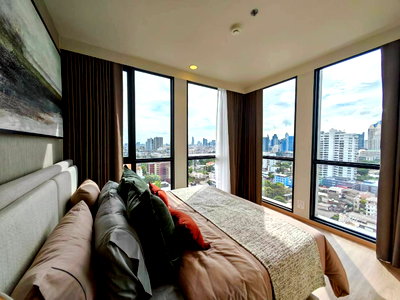 Condos for sale : The Issara Sathorn | ✨ Prime Location in the heart of Sathorn