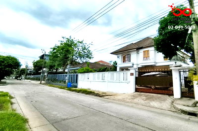 บ้านเดี่ยว วิทยาลัยพณิชยการบางนา : ขายบ้านเดี่ยว 2 ชั้น 106 ตร.ว. สุขุมวิท 101 ปุณณวิถี 53 ม.เมืองทอง 4 ใกล้ BTS 