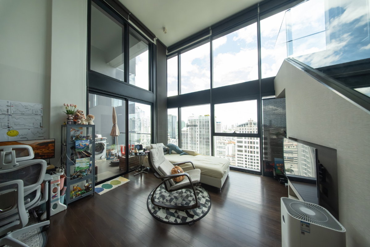รูป คอนโด 2 ห้องนอน The Lofts Silom ราคา ฿198K/ตร.ม. ใกล้ BTS สุรศักดิ์ สีลม - U6413359 - รูปที่ 11/17