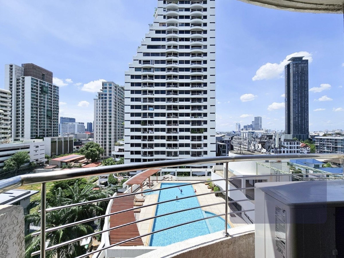 รูป Supalai Place Sukhumvit 39 | เฟอร์นิเจอร์และเครื่องใช้ไฟฟ้า #715005 - รูปที่ 11/11