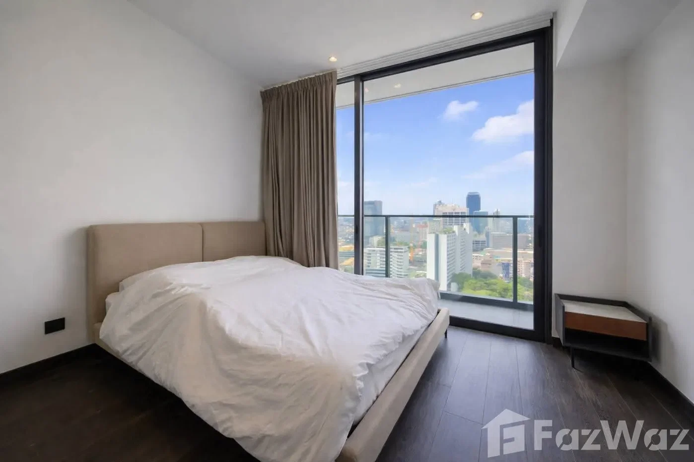picture Tait Sathorn 12 6562597 - 9/9