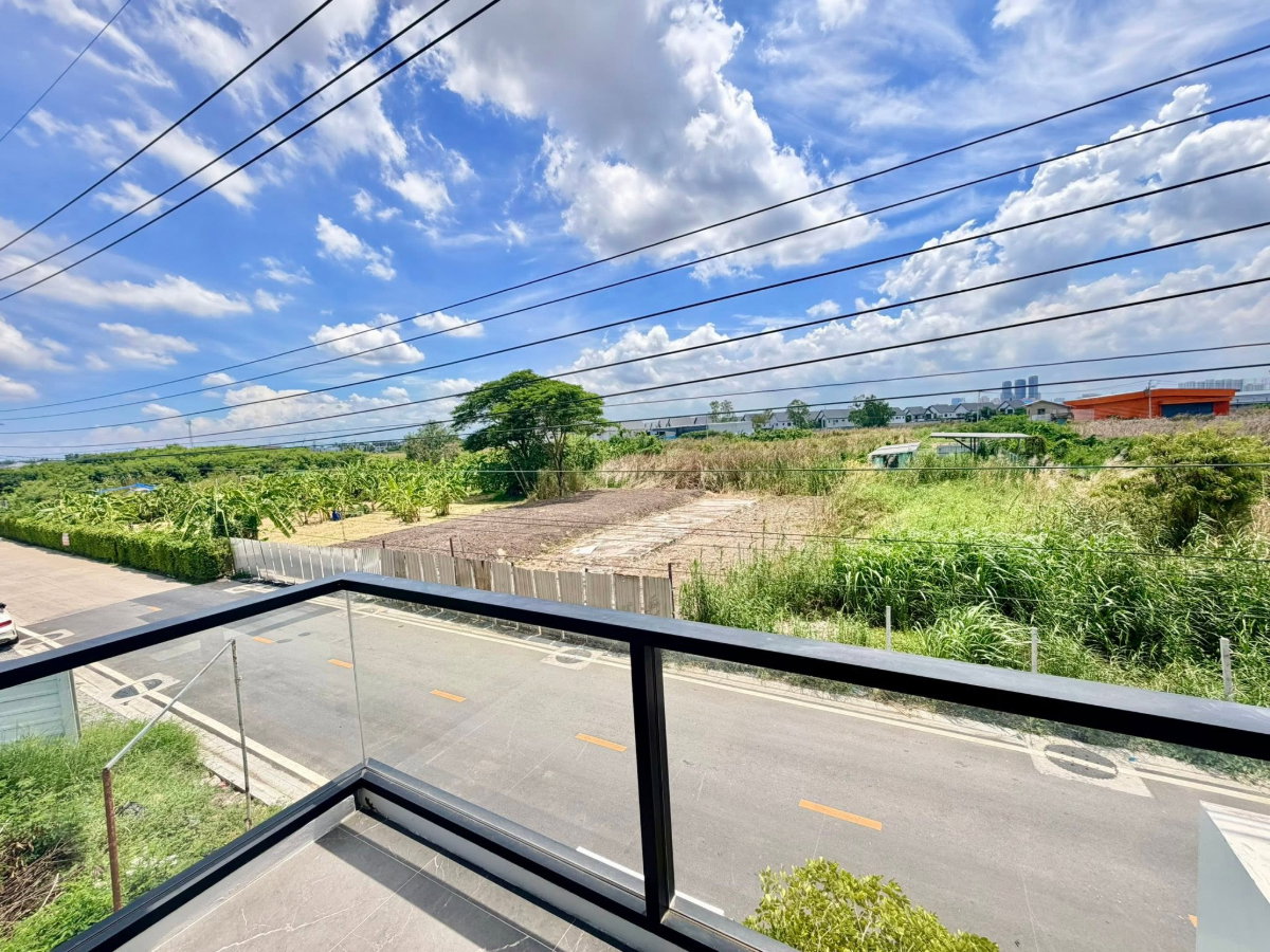 รูป บ้านเดี่ยวให้เช่า ✨ Tanaphol Property Mega Bangna ✨ 4 ห้องนอน 3 ห้องน้ำ เฟอร์นิเจอร์ และ เครื่องใช้ไฟฟ้าครบ  - รูปที่ 9/30