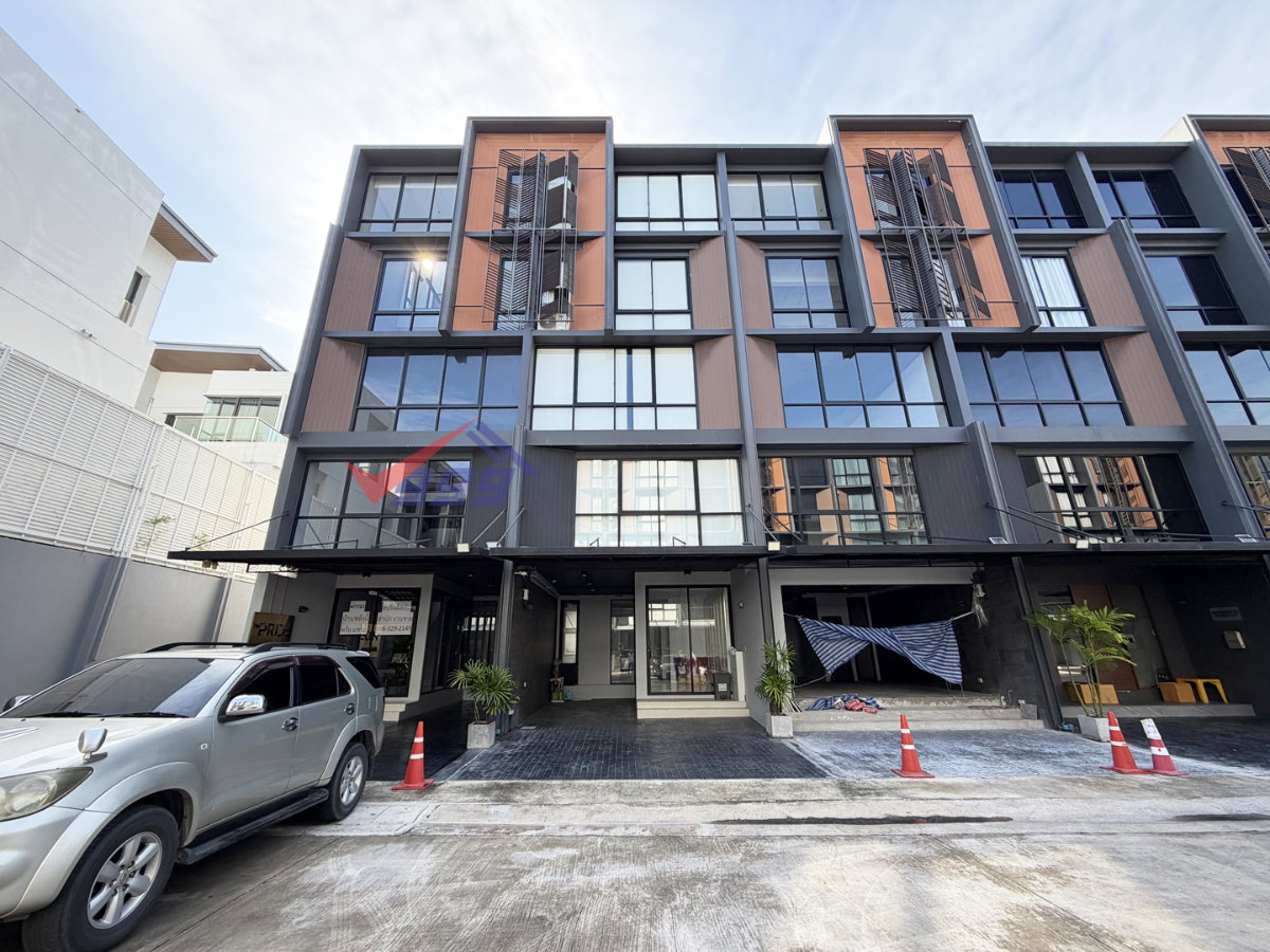 รูป ให้เช่าโฮมออฟฟิศ The Pride Pattanakarn 30 | 5 ชั้น ตกแต่งครบ พร้อมลิฟต์ส่วนตัว - รูปที่ 1/30