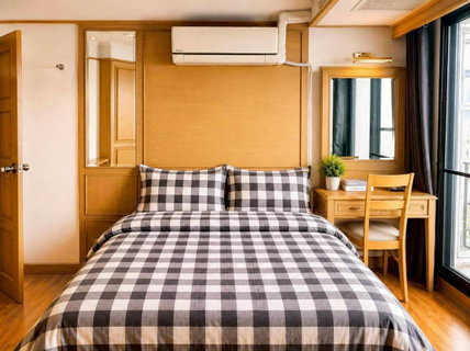 รูปภาพ Fully furnished room for rent , near ARL and MRT Huamak station
