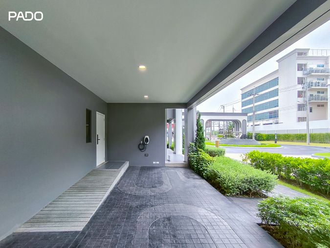 4-bed house for sale, 300 sqm, 82.7 sq wah, Grand Britania Krungthepkreetha - Suvarnabhumi