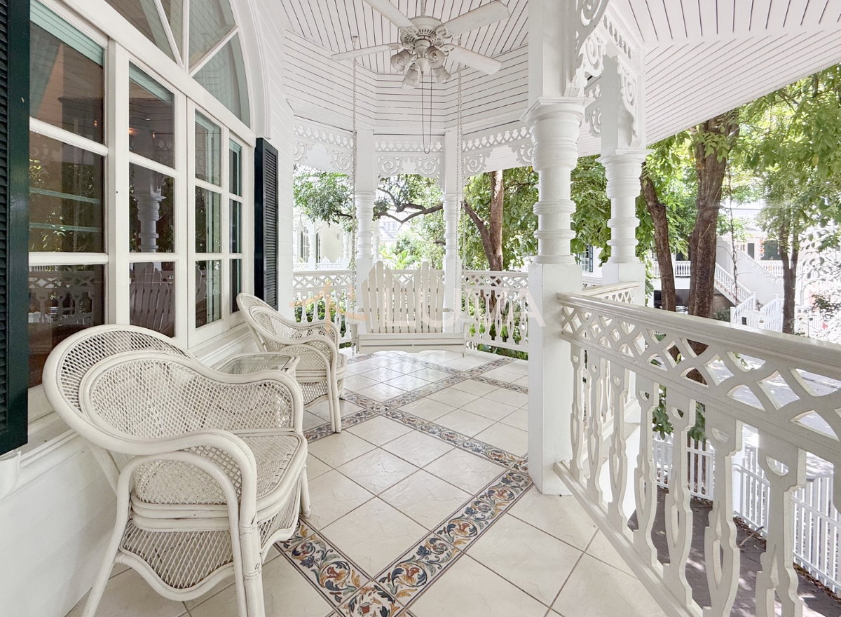 รูป For Rent / ให้เช่า 🪾 แฟนตาเซีย วิลล่า 2 Townhome แต่งสวย Cozy แปลงมุมหน้าสวน/สระว่ายน้ำ หลังใหญ่ เพียง 400 ม.จากสถานี BTS แบริ่ง - รูปที่ 11/24