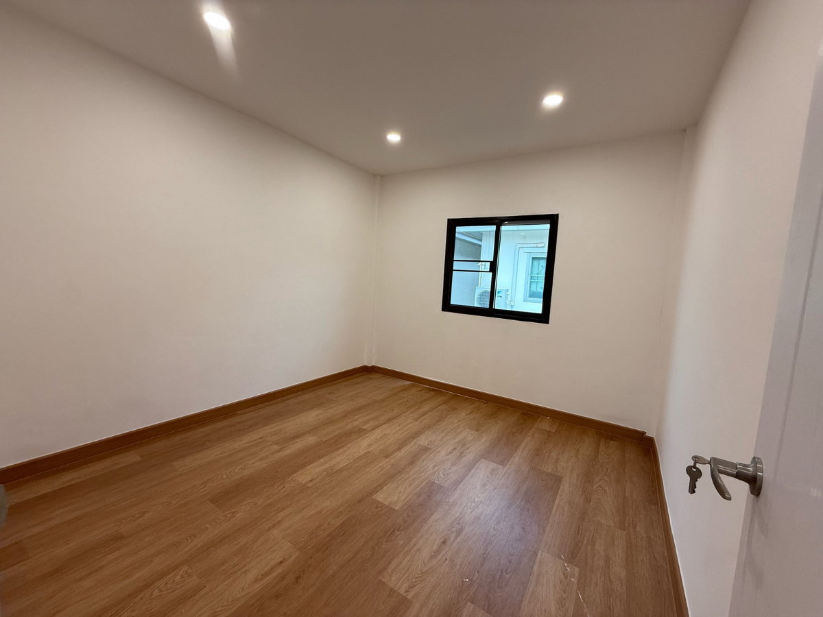 รูป S1529 🏡บ้านเดี่ยว 2 ชั้น ทำเลประเวศ ราคาเพียง 4.19 ล้านบาท - รูปที่ 6/9