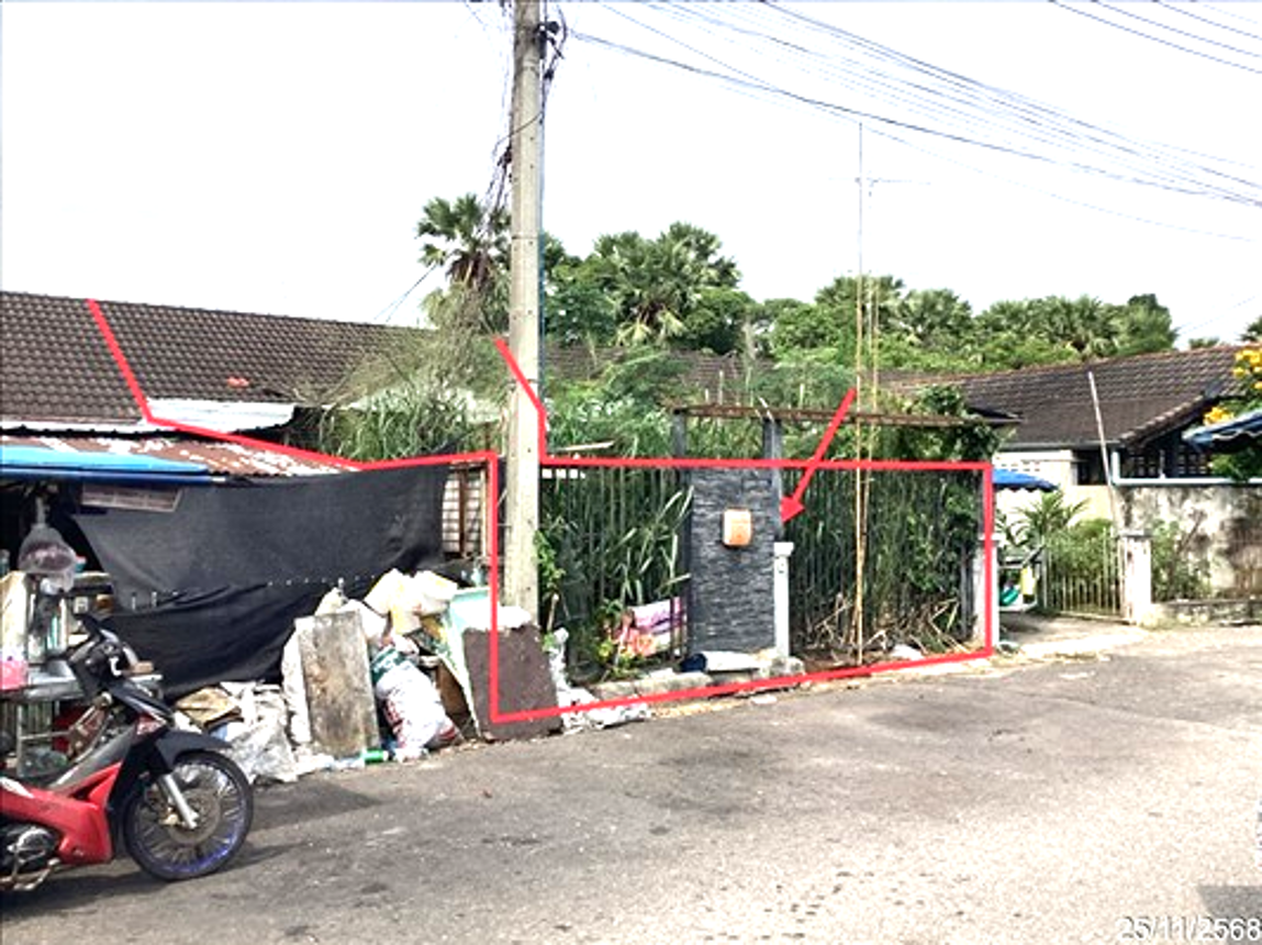 picture TOWN HOUSE 32 Sq.w. Muang Phetchaburi Petchburi for 700,000 - 10/16