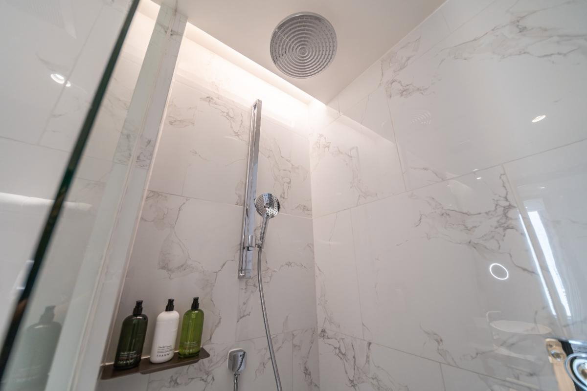 รูป 🔥ให้เช่าด่วน🔥LA CLEF Two - Bedroom Suite 65 ตร.ม. ใกล้ BTS ทองหล่อ 150 เมตร ห้องสวยพร้อมเข้าอยู่ - รูปที่ 10/37
