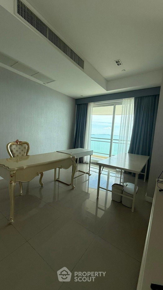 รูป คอนโด 3 ห้องนอน 217 ตร.ม. ชั้น 38 รับสัตว์เลี้ยง ที่ Reflection Jomtien Beach Pattaya ใกล้พัทยา (ID 3066259) - รูปที่ 5/11