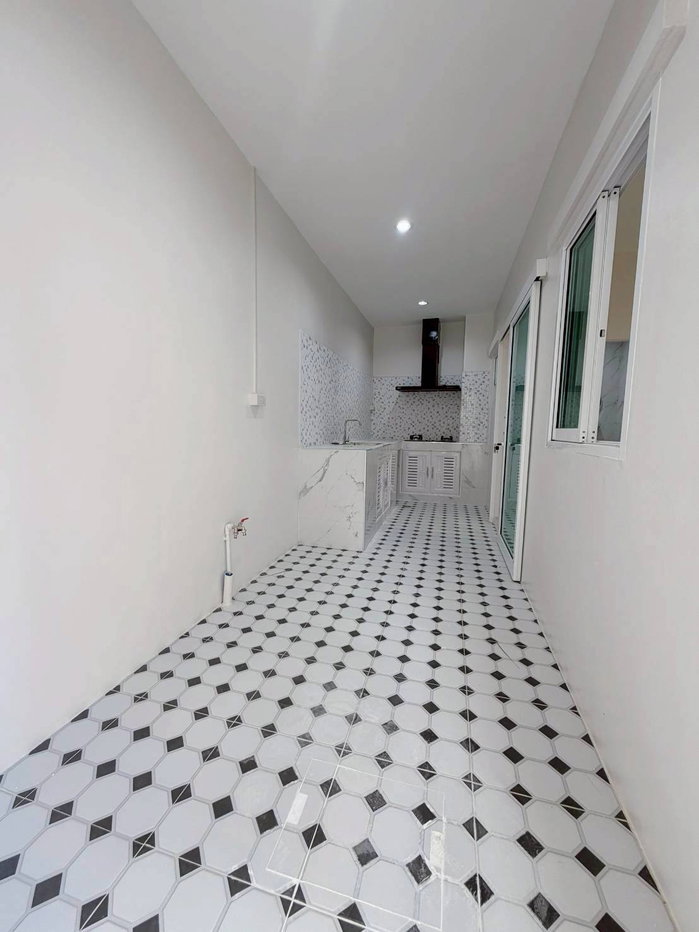 picture ⭐✨RH-070 Townhouse for Sale at LIO Phetkasem 77✨⭐ - 16/20