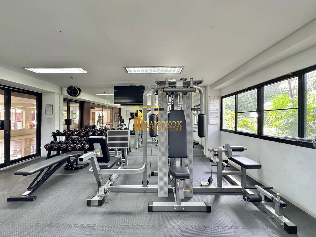 รูป Baan Sathorn | Exceptional 4 Bedroom Penthouse in Prime Area - BR19428CD - รูปที่ 31/39