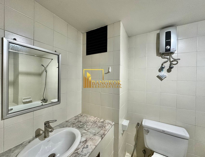 picture Le Premier 2 | Spacious 4 Bedroom Duplex Penthouse in Thonglor - BR18485CD - 36/52