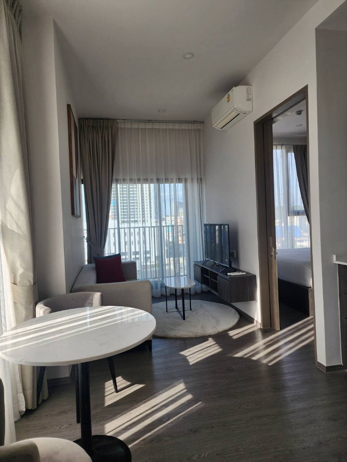 picture ðĨFor Rent ImmediatelyðĨ Hampton Sriracha Condo, 32 sq.m., Fully Furnished, Ready to Move In Immediately. - 2/7