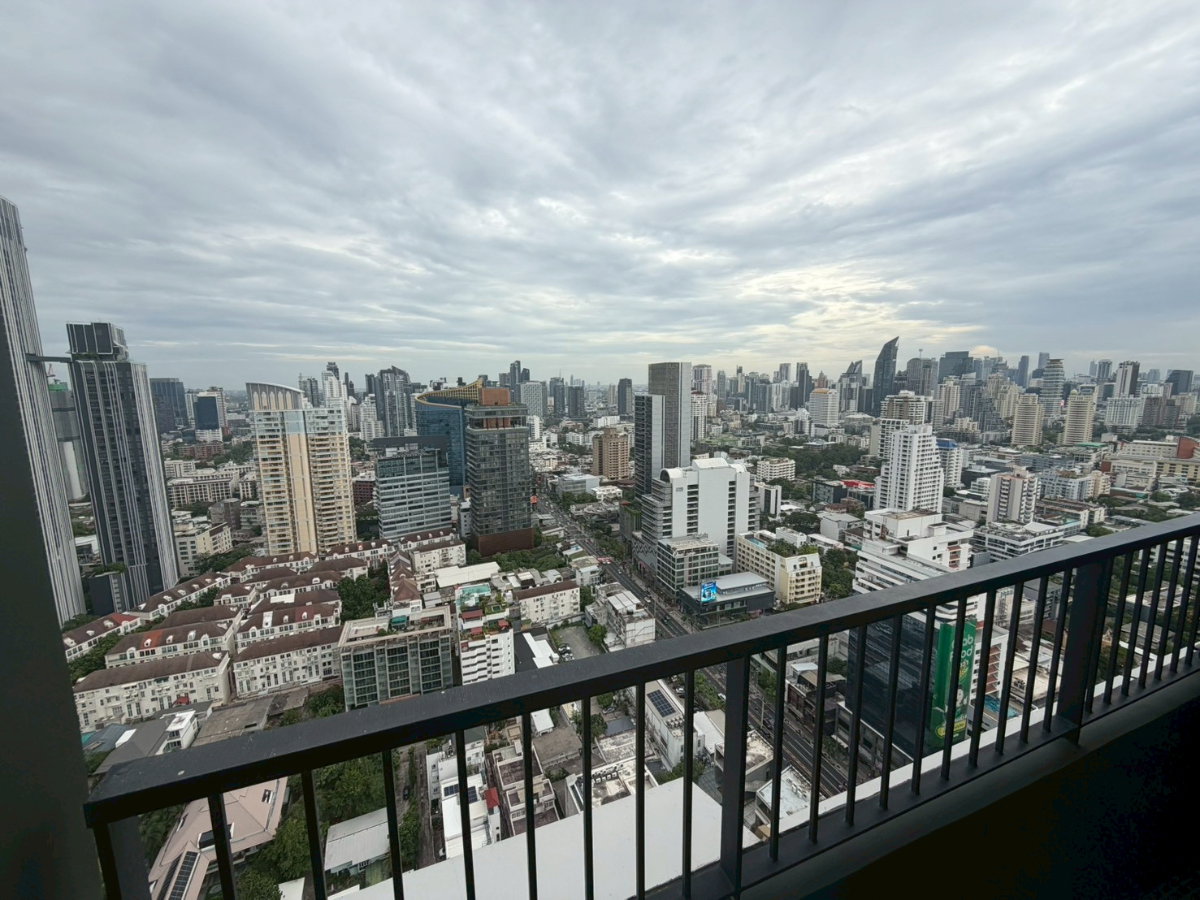 รูป Noble Form Thonglor ขาย 1 ห้องนอน ห้องเปล่าสภาพป้ายแดง สำหรับคนชอบแต่งห้องเอง เลย์เอาท์ลึกโปร่ง สภาพดีมาก - รูปที่ 19/23
