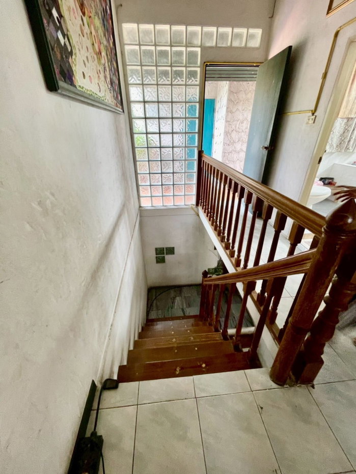 รูป ขายด่วน บ้านเดี่ยวดีไซน์พิเศษ บนที่ดิน 100 ตร.ว. 250 ตร.ม. 4 ห้องนอน ซอยสายไหม 7 เพียง 150 เมตรจากถนนสายไหม - รูปที่ 5/12
