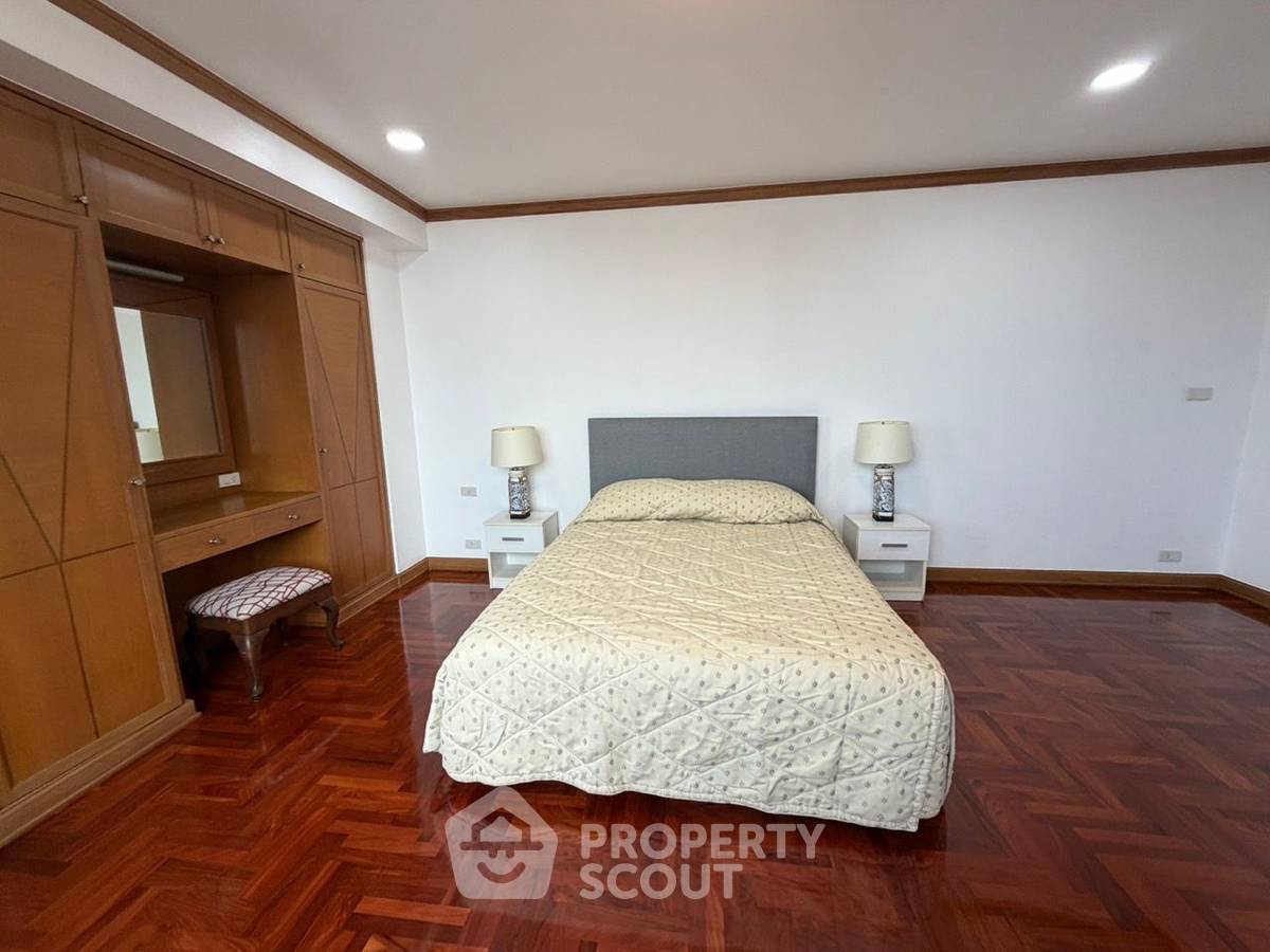 รูป คอนโด 4 ห้องนอน 350 ตร.ม. ชั้น 20 โครงการ Ruamsuk Condominium ใกล้ BTS ทองหล่อ (เลี้ยงสัตว์ได้) (ID 2791682) - รูปที่ 45/50