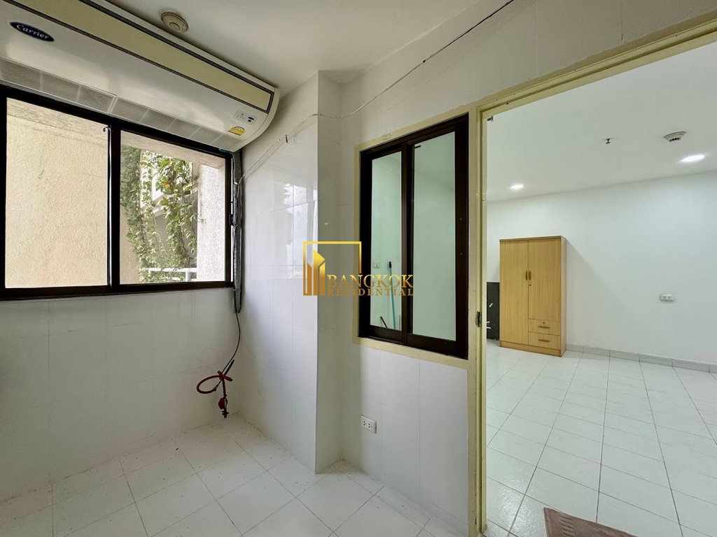 รูป Tower Park | Very Spacious 3 Bedroom Condo in Nana Area - BR13154CD - รูปที่ 32/54