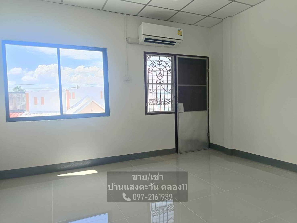 รูป ให้เช่า ทาวเฮ้าส์ หมู่บ้านแสงตะวัน ปทุมธานี คลอง 11 ตกแต่งใหม่หมดทั้งหลัง - รูปที่ 9/12