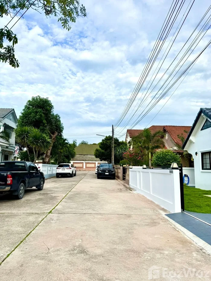 picture Beautiful Single Detached House in a Prime Location 6565453 - 38/38