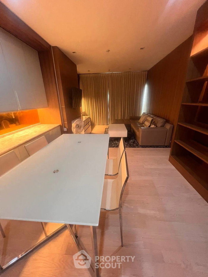 picture High-Floor 2-BR 97 Sqm Noble Remix, 100m to BTS Thong Lor (ID 2353911) - 8/10