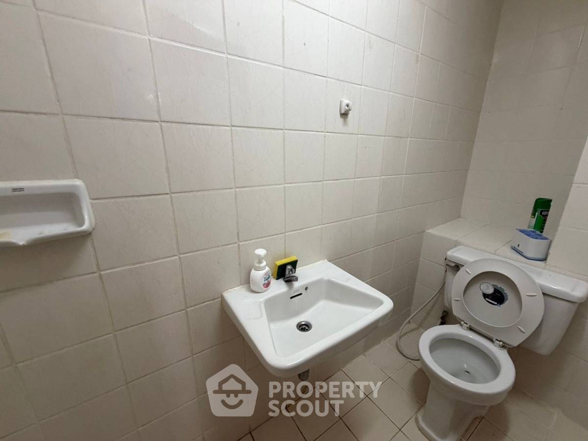 รูป คอนโด 4 ห้องนอน 350 ตร.ม. ชั้น 20 โครงการ Ruamsuk Condominium ใกล้ BTS ทองหล่อ (เลี้ยงสัตว์ได้) (ID 2791682) - รูปที่ 26/50