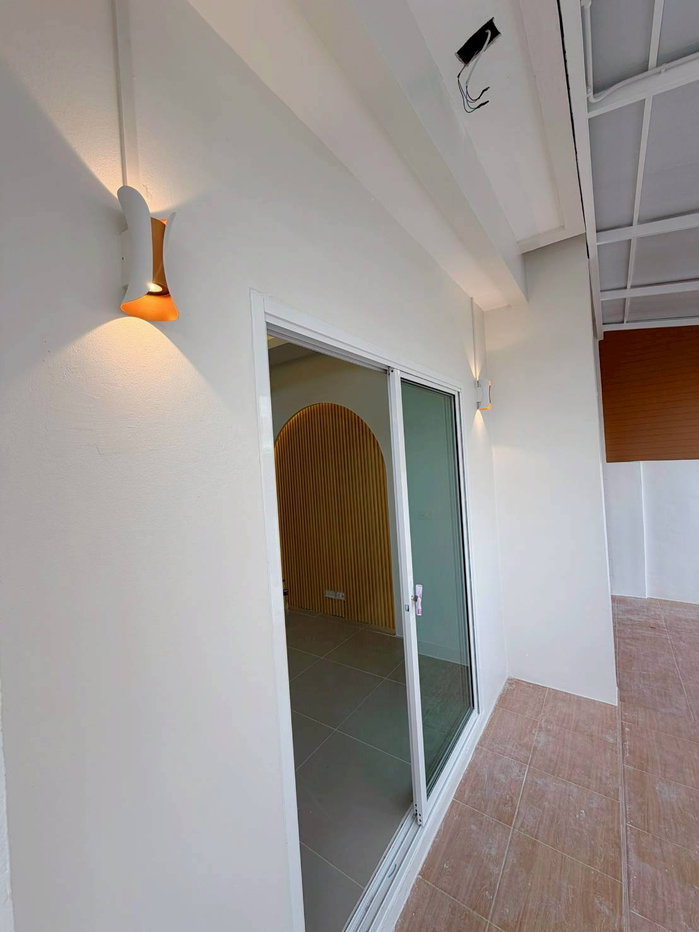 picture ⭐✨RH-070 Townhouse for Sale at LIO Phetkasem 77✨⭐ - 9/20