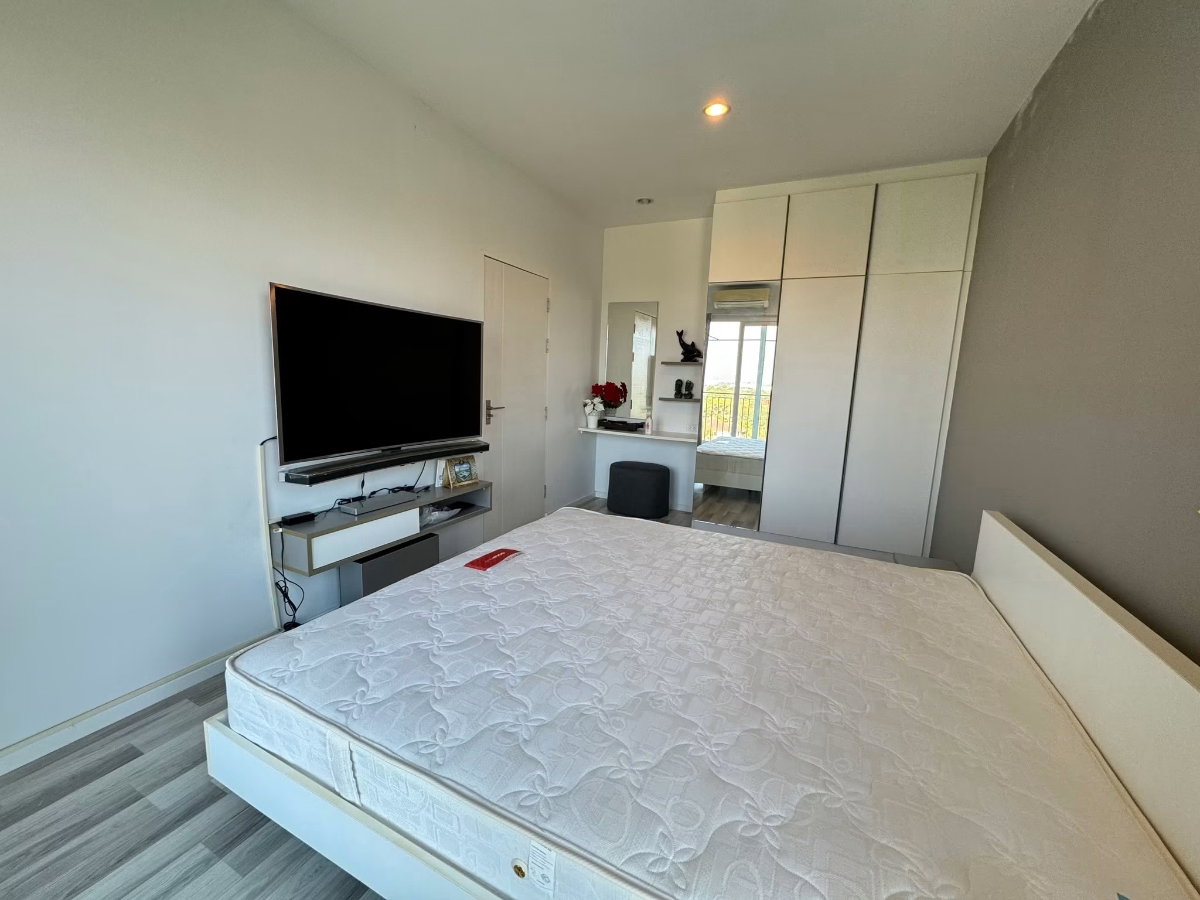 picture ð Condo for RENT! 2BED ** with Mountain Viewâs ** at North 4 Condominium in Serene Lake - 6/9