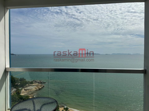 Luxury Beachfront Living | The Palm Wongamat Beach | 1 Bedroom Condo for Sale | Pattaya