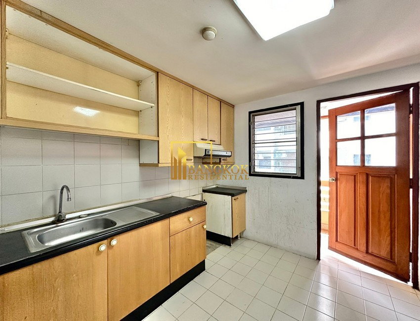 picture Le Premier 2 | Spacious 4 Bedroom Duplex Penthouse in Thonglor - BR18485CD - 10/52