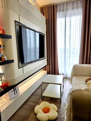 Condos for rent : Condo for Rent at Rhythm Charoenkrung Pavillion (F6907041)
