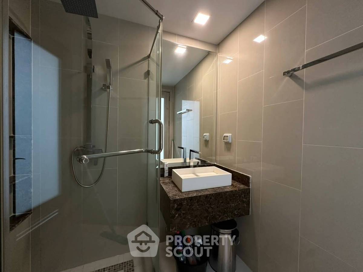 รูป คอนโด 2 ห้องนอน ขาย The Peak Towers ชั้น 16 พื้นที่ 92 ตร.ม. (ID 3066343) - รูปที่ 7/12