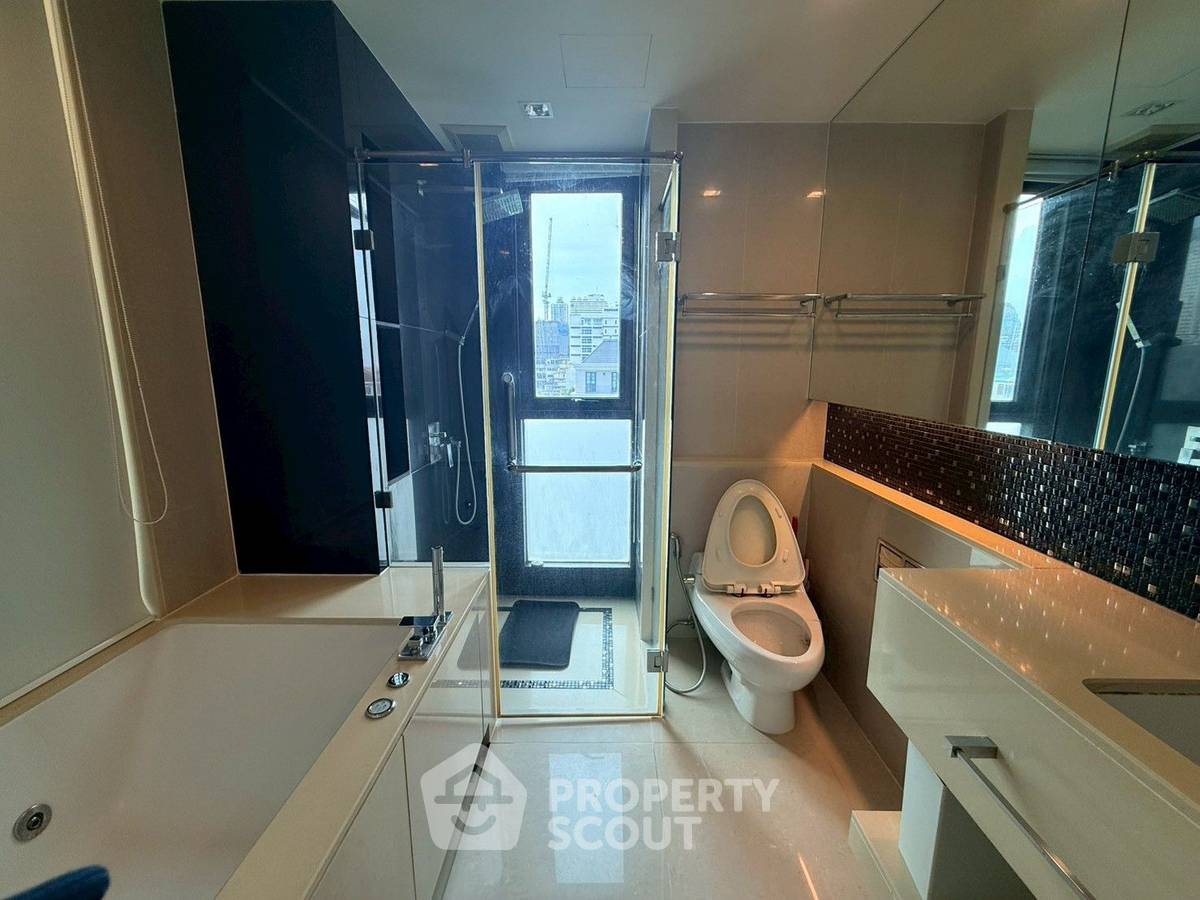 รูป คอนโด 2 ห้องนอน 75 ตร.ม. ชั้น 5 ที่ The Address Sathorn ใกล้ BTS เซนต์หลุยส์ 200 ม. (ID 1959818) - รูปที่ 25/31