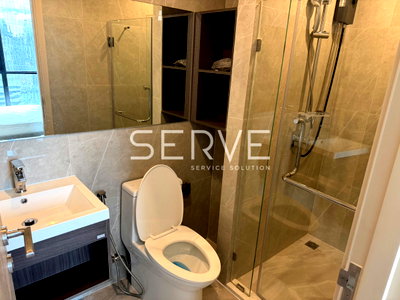 Condos for rent : 1 Bed Large Room City View Fully furnished New Condo Good Location Close To MRT Phra Ram 9 @  NUE District R9 