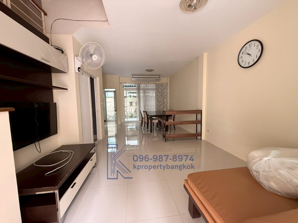 รูป ให้เช่า-ทาวน์โฮม 3 ชั้น 3 ห้องนอน 4 ห้องน้ำ The Terrace ลาดพร้าว 71 (นาคนิวาส 48) ใกล้โรงเรียนสตรีวิทยา 2 และเซ็นทรัลอีสต์วิลล์ - รูปที่ 6/18