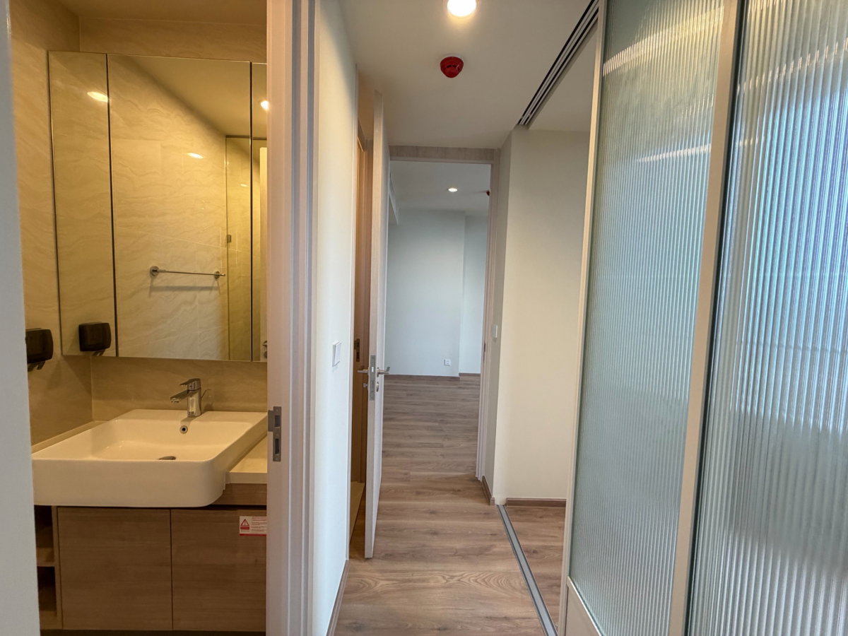 รูป Noble Form Thonglor ขาย 1 ห้องนอน ห้องเปล่าสภาพป้ายแดง สำหรับคนชอบแต่งห้องเอง เลย์เอาท์ลึกโปร่ง สภาพดีมาก - รูปที่ 8/23