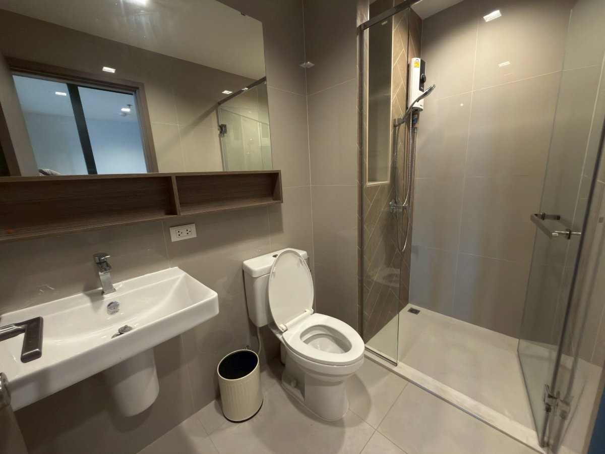 รูป เดอะ ไลน์ พหลโยธิน พาร์ค 2ห้องนอน/2ห้องน้ำ ห้อง Duplex - รูปที่ 12/16