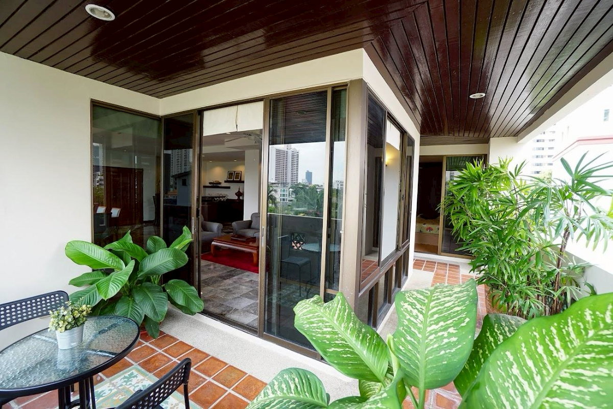 รูป LTHC15908 - Luxury Condo for Rent Phrom Phong | Rain Tree Village | 93,000 THB  - รูปที่ 1/11