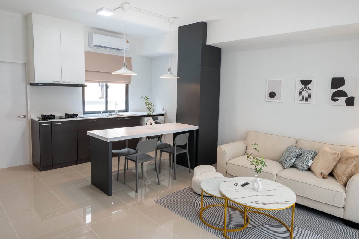 รูป ทาวน์เฮ้าส์ให้เช่า ✨ Pleno Sukhumvit-Bangna 2 ✨ 3 ห้องนอน 2 ห้องน้ำ เฟอร์นิเจอร์ และ เครื่องใช้ไฟฟ้าครบ - รูปที่ 6/30