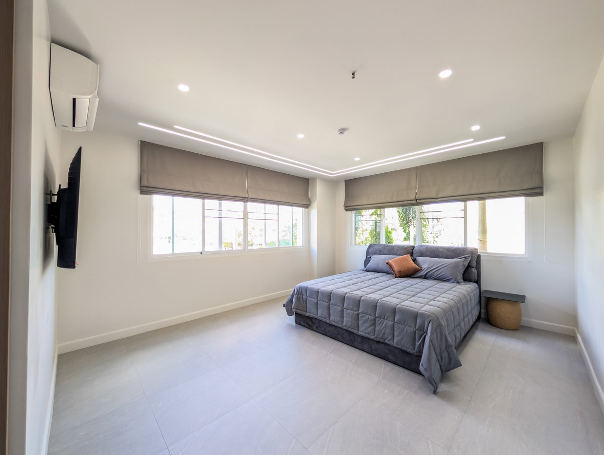รูป Nova Atrium Central Pattaya 2 Bedroom Renovated Condo for Sale - รูปที่ 12/21