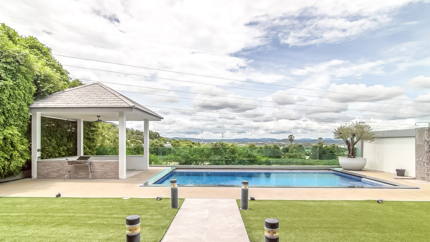 picture Luxury Pool Villa for Sale Khao Talo Pattaya East 4Bedrooms - 11/15