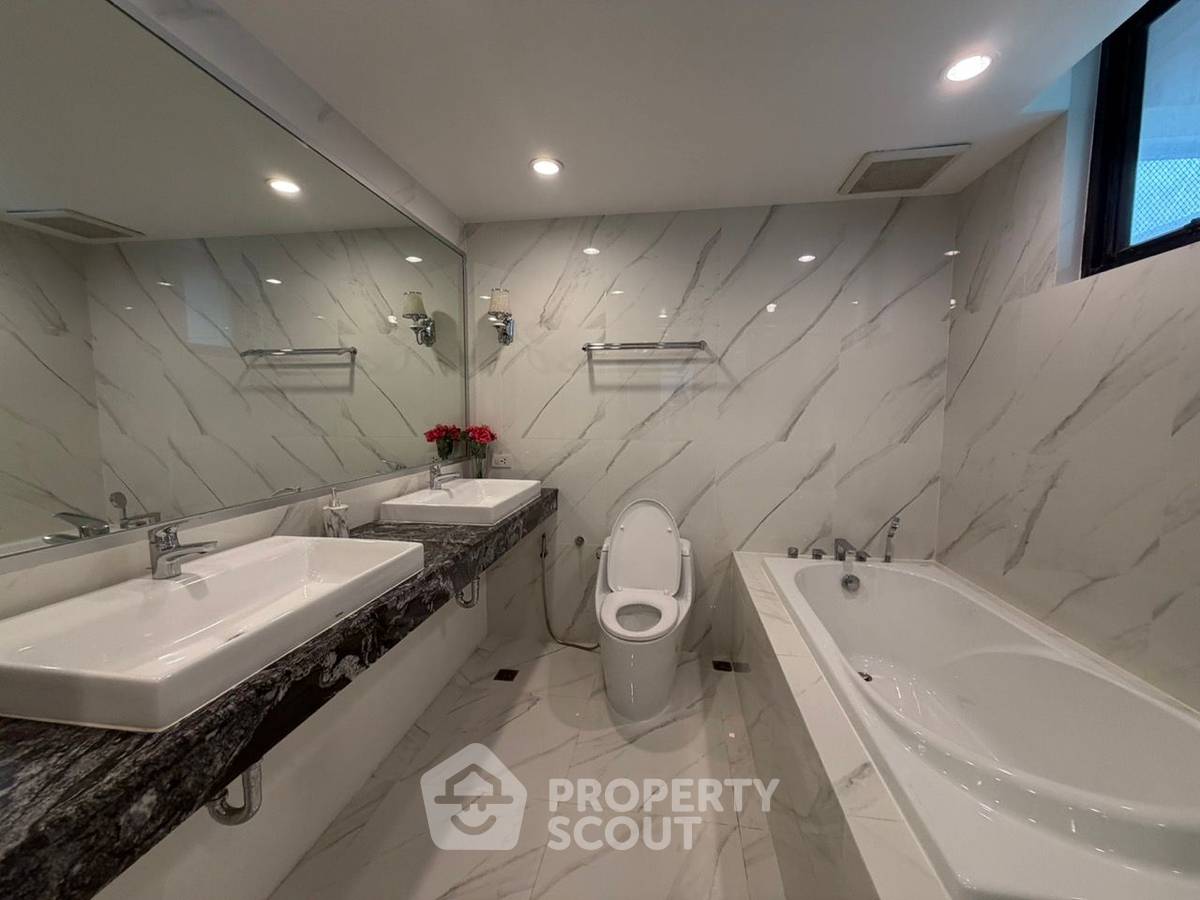 รูป คอนโด 4 ห้องนอน 350 ตร.ม. ชั้น 20 โครงการ Ruamsuk Condominium ใกล้ BTS ทองหล่อ (เลี้ยงสัตว์ได้) (ID 2791682) - รูปที่ 41/50