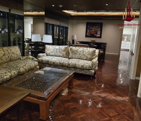 ขายคอนโด 2 ห้องนอน 267 ตร.ม. สเตท ทาวเวอร์