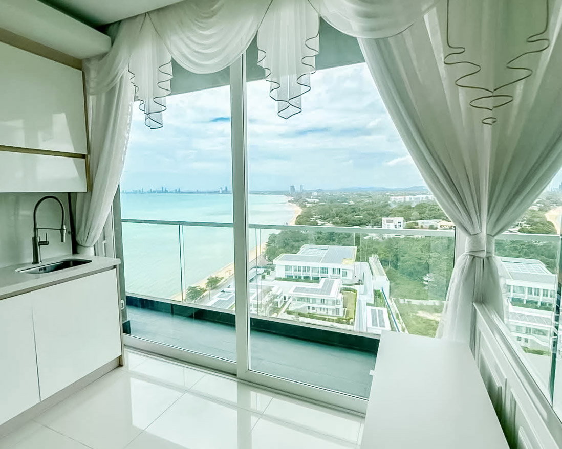 รูป Del Mare Bang Saray Beachfront Condo 2 Bedroom for Sale - รูปที่ 2/14