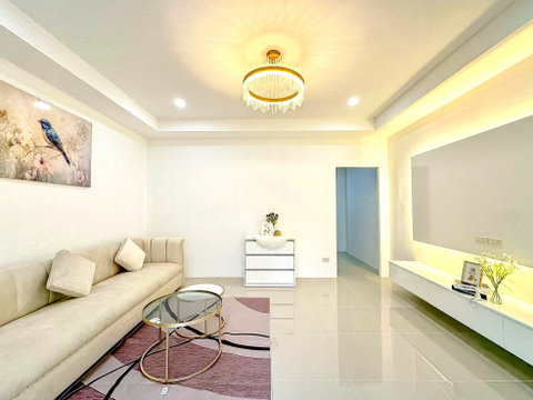 Townhome for Sale Khao Noi East Pattaya 2 Bedroom